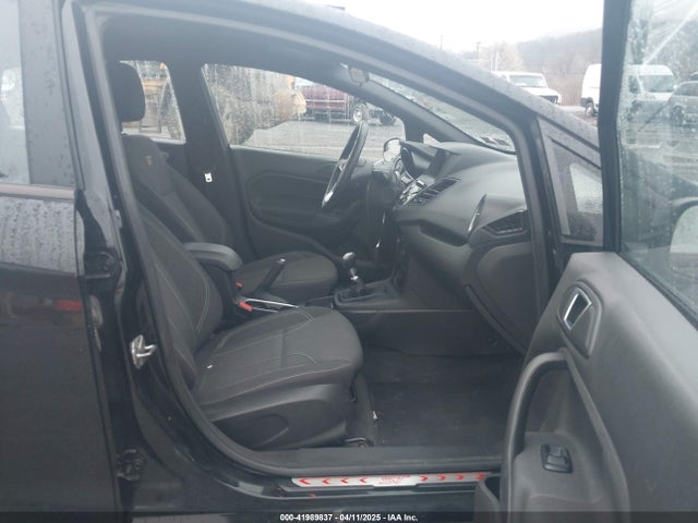 3FADP4GX3GM114210 Ford FIESTA ST