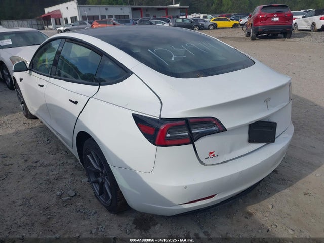 2022 TESLA MODEL 3 5YJ3E1EA9NF124914 Photo 2