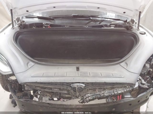 5YJXCDE22LF305223 Tesla MODEL X