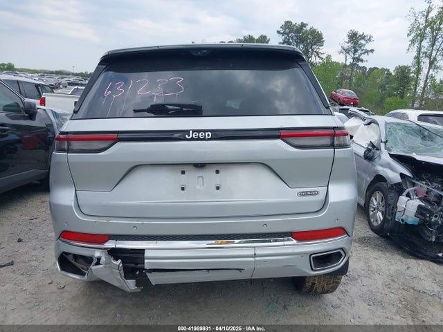 1C4RJGDG2N8631233 Jeep Grand Cherokee Overland 4x2