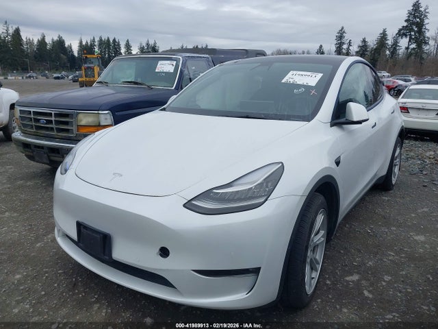 2022 TESLA MODEL Y 7SAYGDEE2NF443174 Photo 1