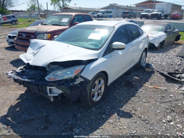 1FADP3F28EL370650 Ford FOCUS SE