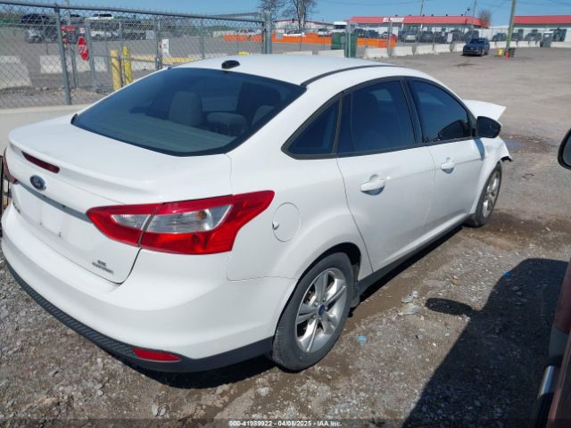 1FADP3F28EL370650 Ford FOCUS SE