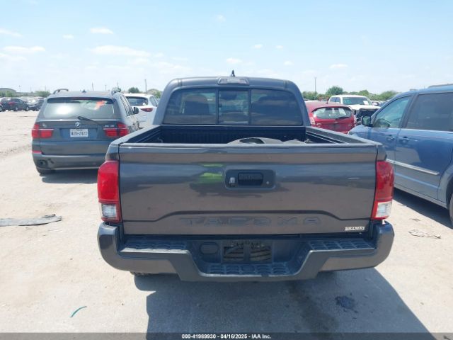 5TFAX5GN9KX139813 Toyota Tacoma Sr