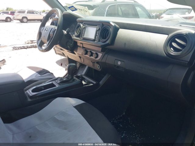 5TFAX5GN9KX139813 Toyota Tacoma Sr