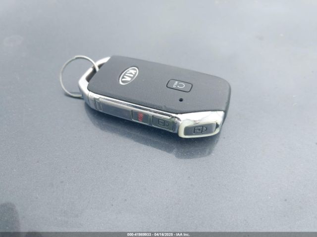 KNDERCAA7N7240794 KIA SELTOS EX