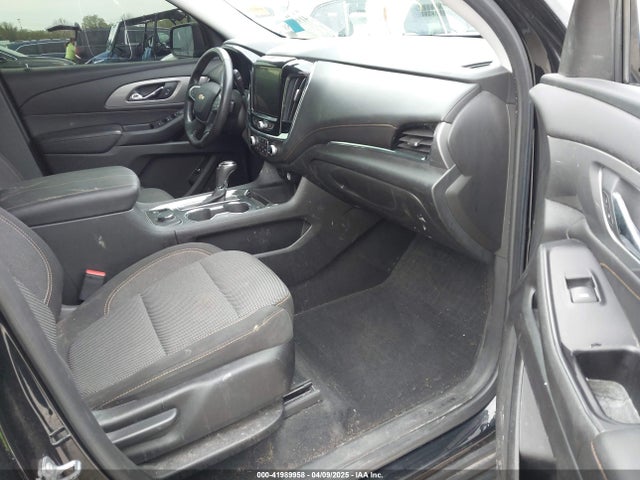 1GNERGKWXJJ217824 Chevrolet Traverse 1lt