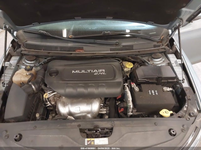 Chrysler 200 2015 1C3CCCAB0FN670962 Image 10