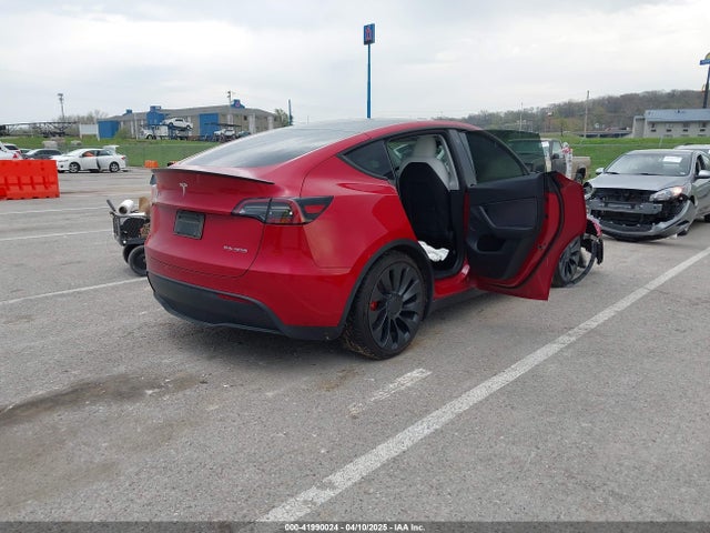 2023 TESLA MODEL Y 7SAYGDEFXPF765508 Photo 3