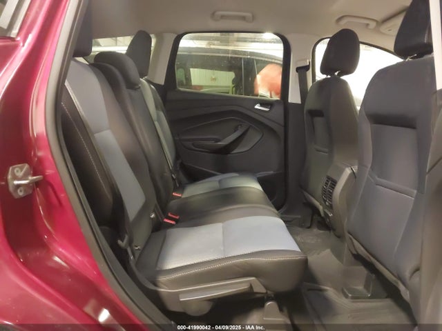 1FMCU9G97HUF07505 Ford ESCAPE SE