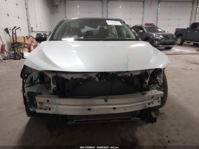 4T1K61BK2NU050616 Toyota Camry Xse Awd