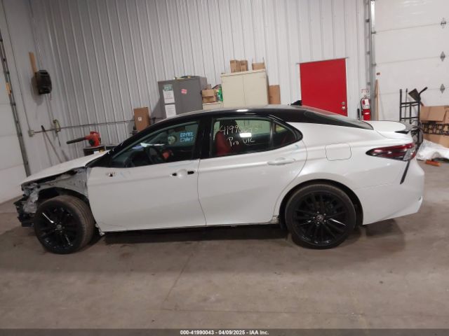 4T1K61BK2NU050616 Toyota Camry Xse Awd