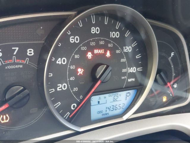 2T3WFREV7FW158583 Toyota Rav4 Xle