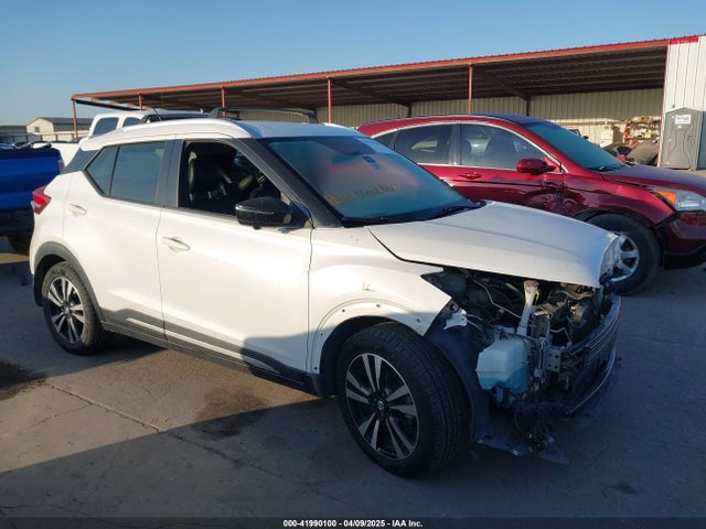 Nissan 2019 2019 3N1CP5CU9KL501093 Image 14