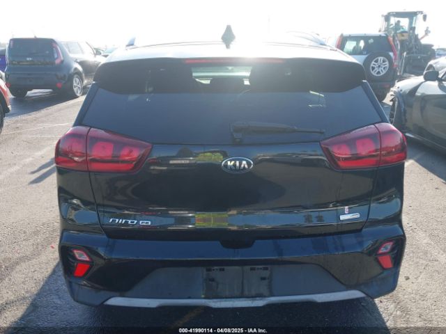 KNDCB3LC3M5485631 KIA NIRO LX