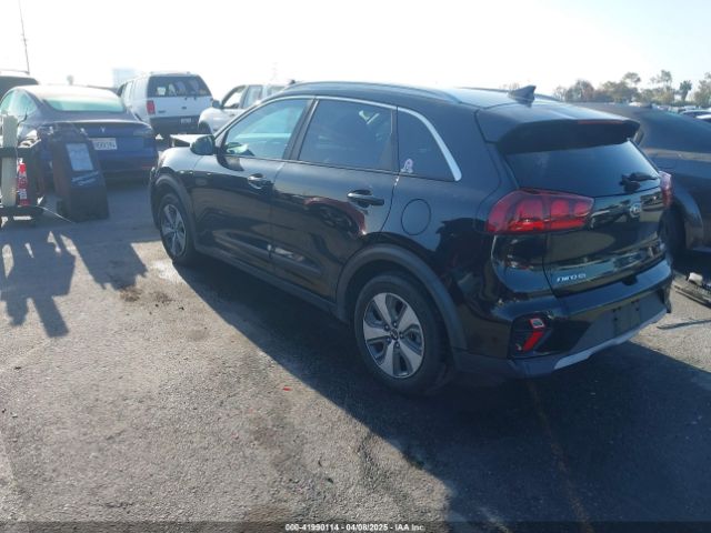 KNDCB3LC3M5485631 KIA NIRO LX