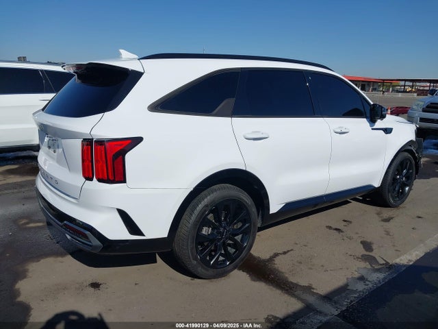5XYRK4LF2NG135832 KIA Sorento Sx Prestige