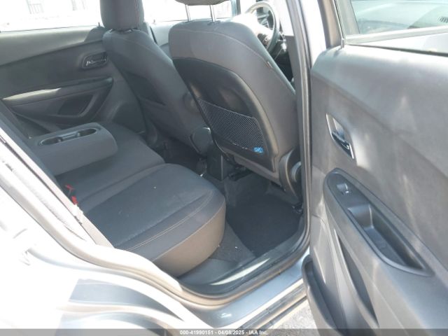 3GNCJNSB5LL157348 Chevrolet Trax Awd Ls