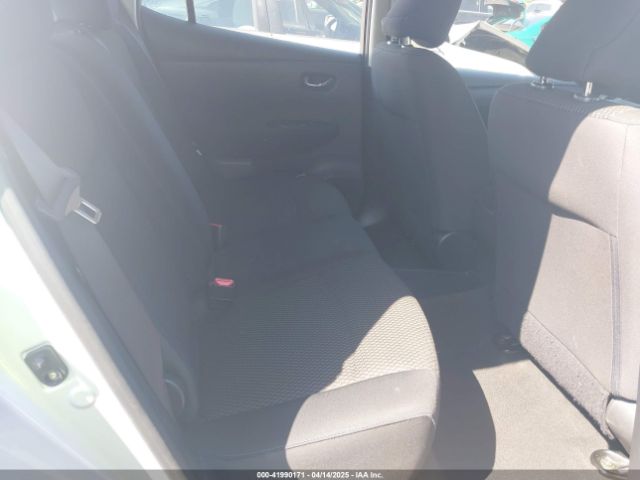 1N4AZ0CP6EC333351 Nissan LEAF S