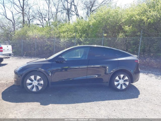 7SAYGAEE4RF981217 Tesla Model Y Long Range Dual Motor All-wheel Drive