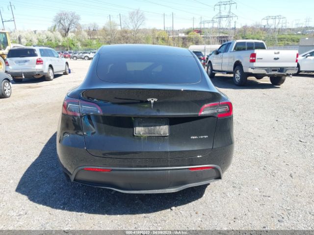 7SAYGAEE4RF981217 Tesla Model Y Long Range Dual Motor All-wheel Drive