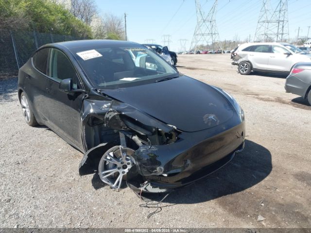 7SAYGAEE4RF981217 Tesla Model Y Long Range Dual Motor All-wheel Drive