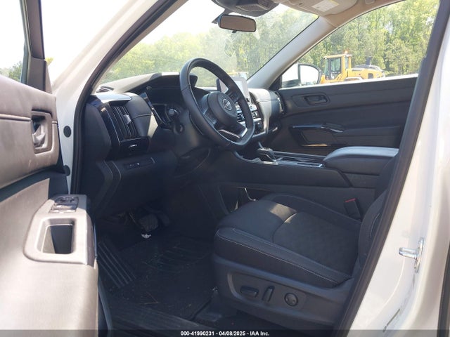 5N1DR3BAXRC256183 Nissan Pathfinder Sv Fwd