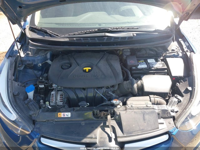 KMHDH4AE1GU557090 Hyundai ELANTRA SE
