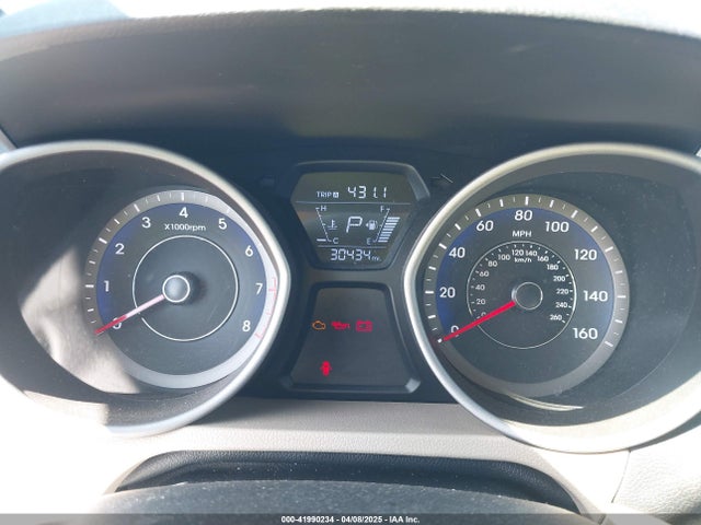 KMHDH4AE1GU557090 Hyundai ELANTRA SE