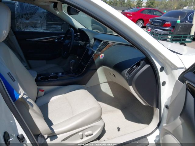 JN1BV7AP8FM333176 Infiniti Q50 Premium