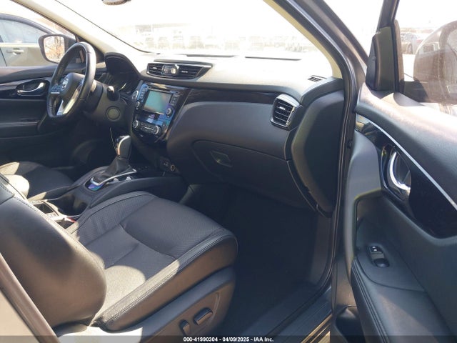 JN1BJ1CW2MW671980 Nissan Rogue Sport Sl Awd Xtronic Cvt