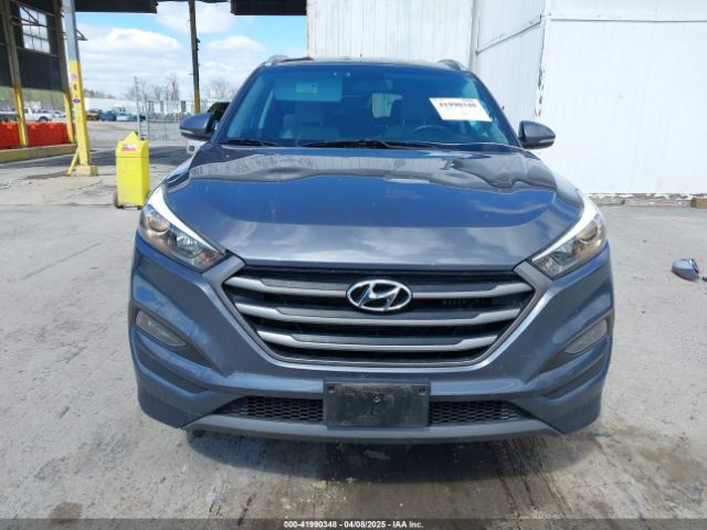 KM8J33A2XGU022633 Hyundai Tucson Sport