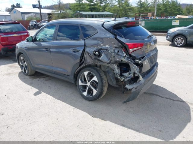 KM8J33A2XGU022633 Hyundai Tucson Sport