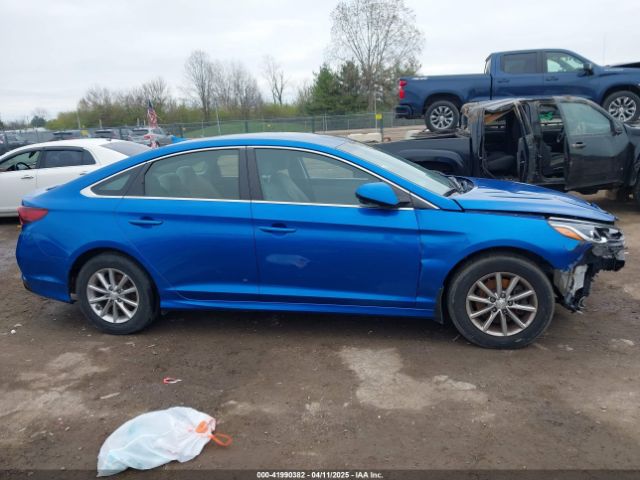 5NPE24AF1JH688332 Hyundai SONATA SE