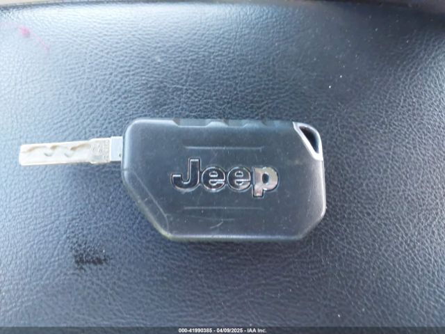 1C4HJXDG8JW287876 Jeep Wrangler Unlimited Sport 4x4