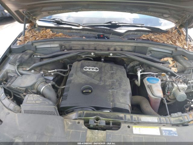 WA1CFAFPXFA005600 Audi Q5 2.0t Premium