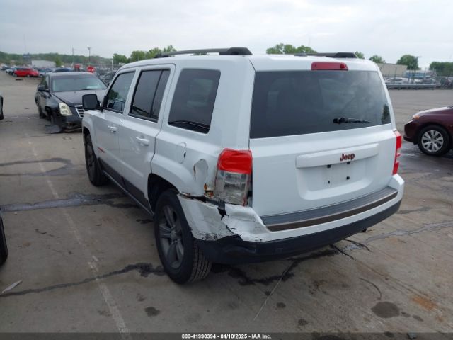 1C4NJPBB4GD727722 Jeep Patriot 75th Anniversary