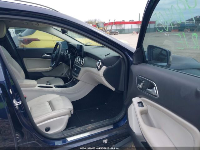WDCTG4GB3JJ369867 Mercedes-Benz Gla 250 4matic