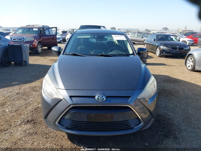 3MYDLBYV3HY195244 Toyota YARIS IA