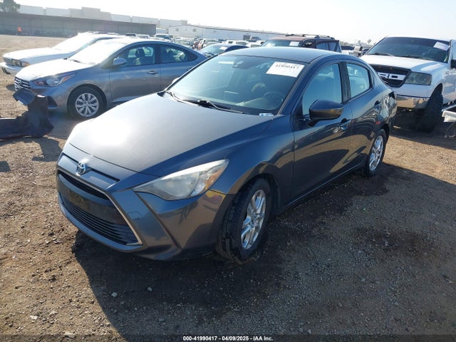 3MYDLBYV3HY195244 Toyota YARIS IA