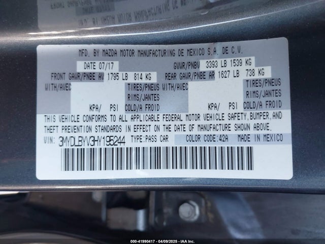 3MYDLBYV3HY195244 Toyota YARIS IA