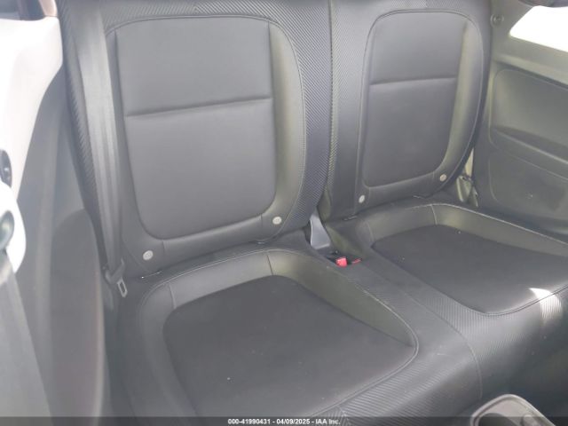 2019 VOLKSWAGEN BEETLE 3VW5DAAT3KM506167 Photo 7