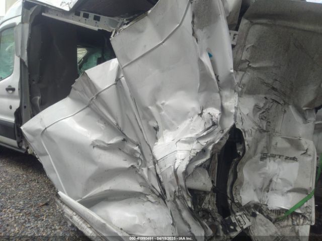 1FTYR2CM9KKA81722 Ford Transit-250