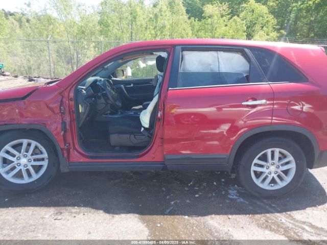 5XYKT3A63EG536740 KIA SORENTO LX