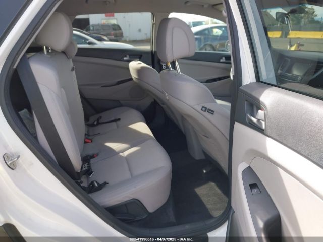 2018 HYUNDAI TUCSON KM8J3CA46JU758400 Photo 7