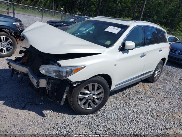5N1AL0MN8FC554858 Infiniti 2015