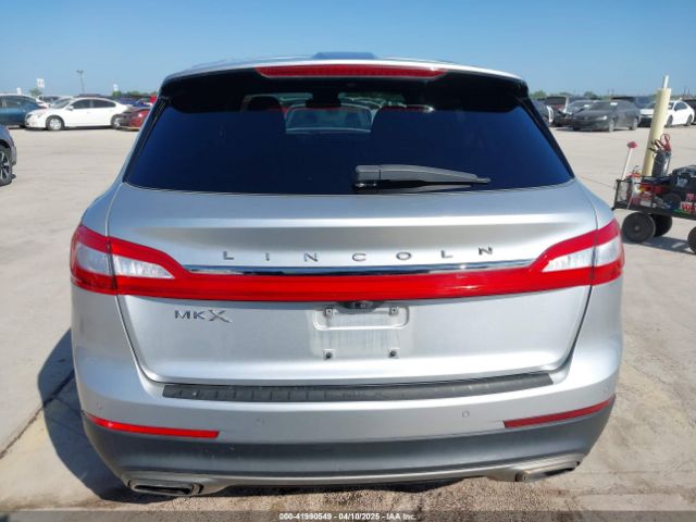 2LMTJ6KRXGBL76495 Lincoln Mkx Select