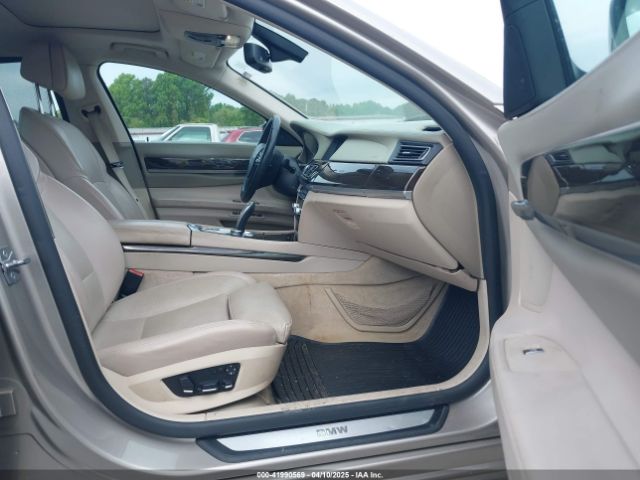 2011 BMW 740I WBAKA4C58BC612773 Photo 4