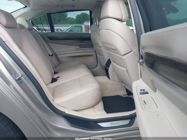 2011 BMW 740I WBAKA4C58BC612773 Photo 7