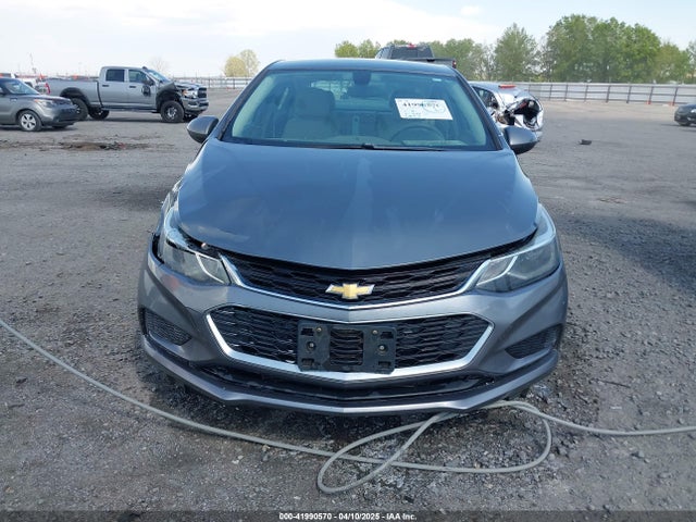 1G1BE5SM7J7115011 Chevrolet Cruze Lt Auto